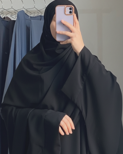 Khimar Layan